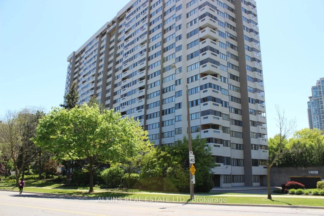 1580 Mississauga Valley Boulevard 803, Mississauga, ON L5A 3T8