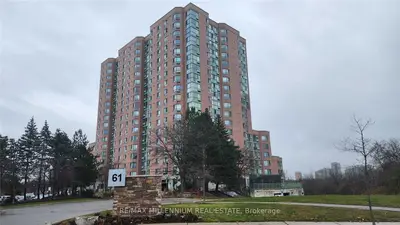 Condo Apartment in Toronto