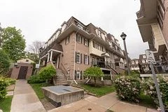 52 Sidney Belsey Crescent 104, Toronto W04, ON M6M 4J1