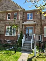 376 Rosegate Way, Oakville, On L6h 6k3