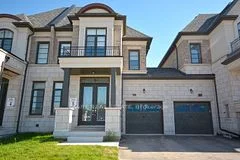 Att/Row/Townhouse in Oakville
