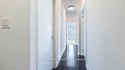 Condo Apartment in Mississauga