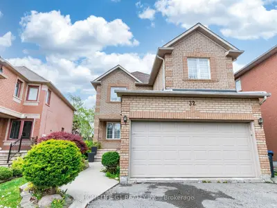 Detached in Brampton