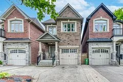 Detached in Toronto