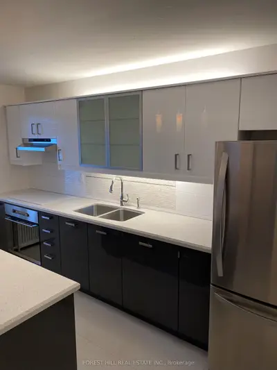 Triplex in Toronto