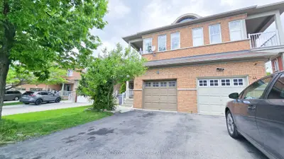 Semi-Detached in Brampton