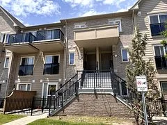 4975 Southampton Drive 144, Mississauga, ON L5M 8C5