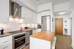 20 Shore Breeze Drive 4302, Toronto W06, ON M8V 1A1