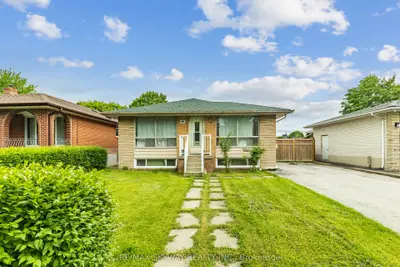 Detached in Toronto