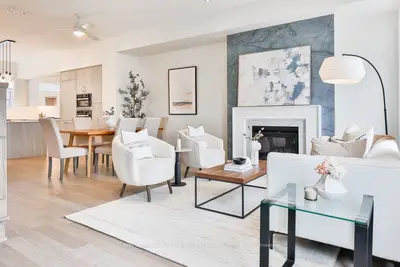 Att/Row/Townhouse in Mississauga