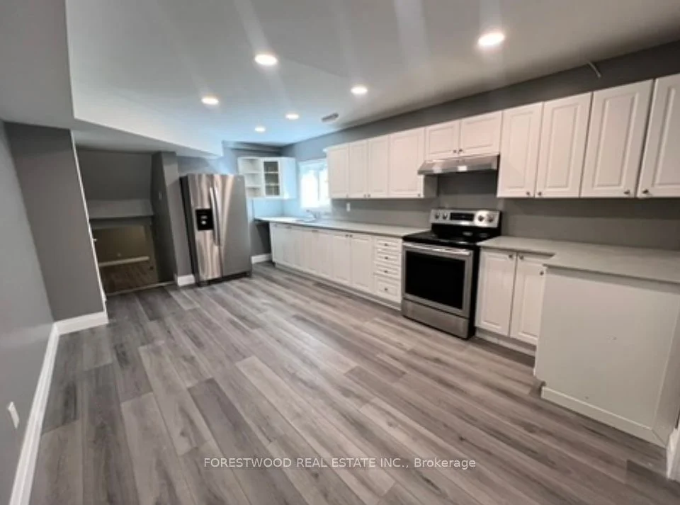 4143 Bishopstoke Lane, Mississauga, ON L4Z 1J1