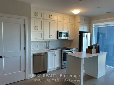 Condo Apartment in Oakville