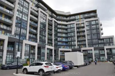 Condo Apartment in Oakville