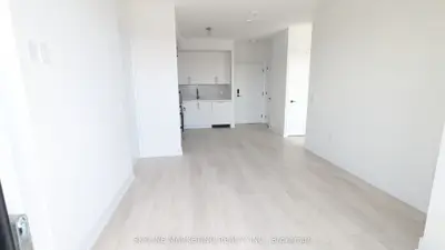 Condo Apartment in Oakville
