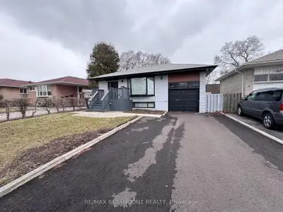 Detached in Toronto