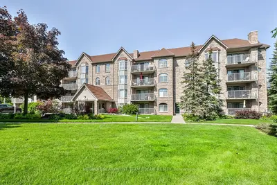 Condo Apartment in Burlington