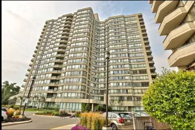 Condo Apartment in Mississauga