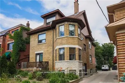 Detached in Toronto