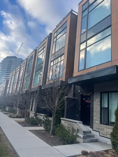 Condo Townhouse in Brampton