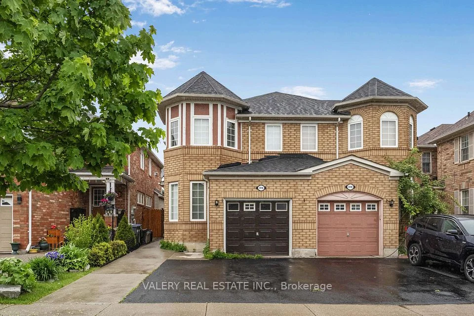 3916 Milkwood Crescent Lower, Mississauga, ON L5N 8H2
