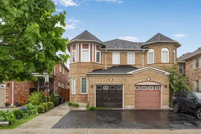Semi-Detached in Mississauga
