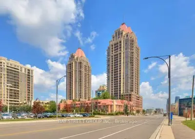 Condo Apartment in Mississauga