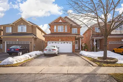 Detached in Brampton