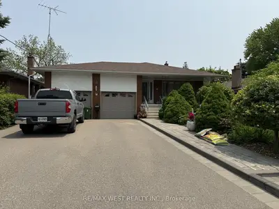 Detached in Toronto