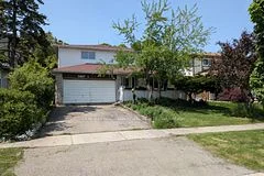 2667 Kingsberry Crescent, Mississauga, ON L5B 2K6