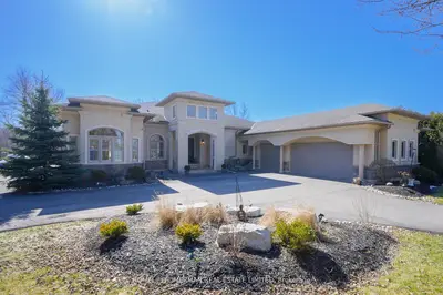 Detached in Burlington