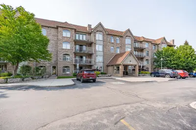 Condo Apartment in Burlington