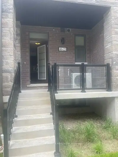 Condo Townhouse in Brampton