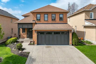 Detached in Burlington