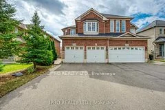 2128 Redstone Crescent, Oakville, ON L6M 5B2