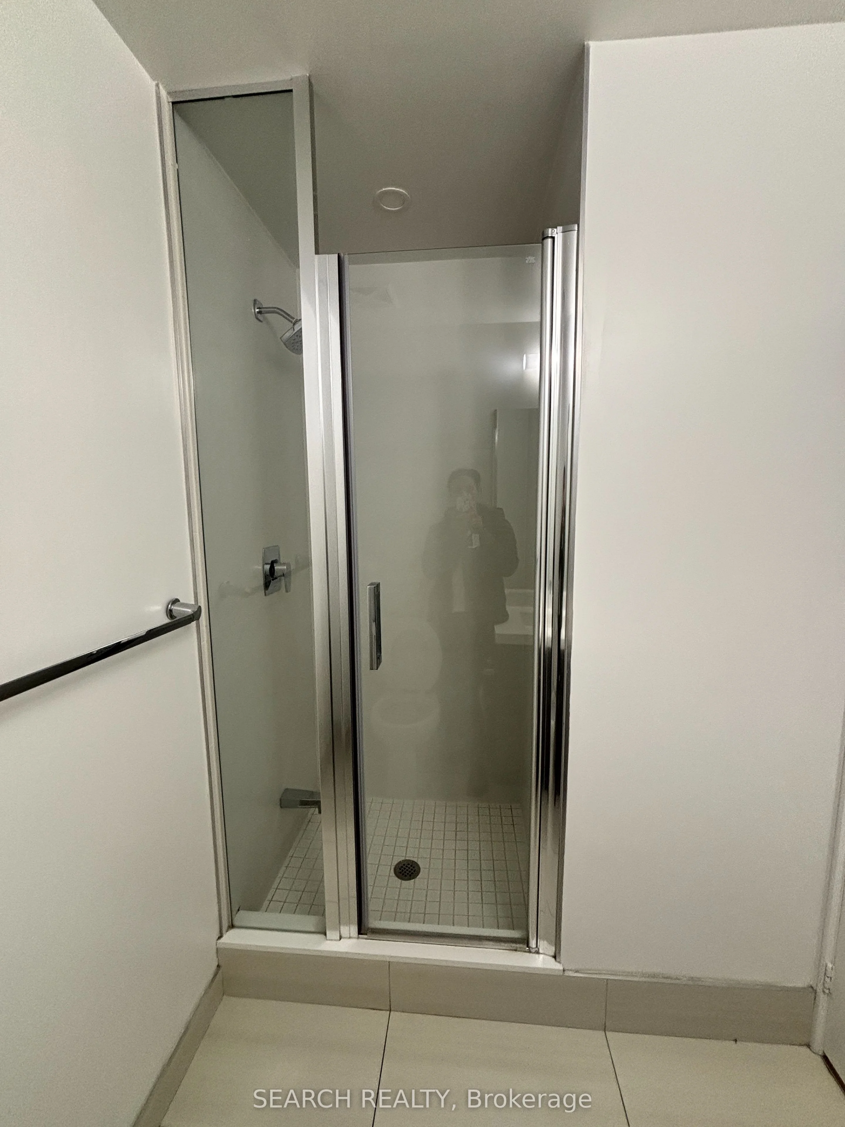 5105 Hurontario Street 507, Mississauga, ON L4Z 0C9