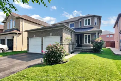 Detached in Brampton