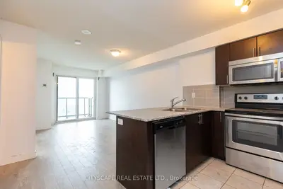 Condo Apartment in Toronto