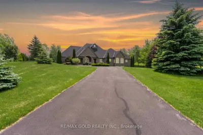 Detached in Caledon