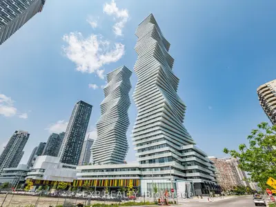 Condo Apartment in Mississauga