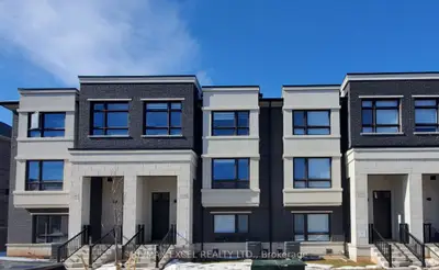 Att/Row/Townhouse in Oakville