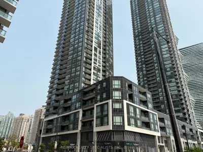 Condo Apartment in Mississauga
