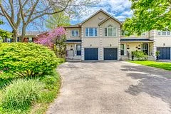 Att/Row/Townhouse in Burlington