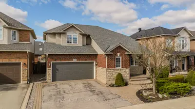Detached in Burlington