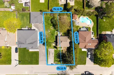 2561 Whaley Drive, Mississauga, On L5b 1x1