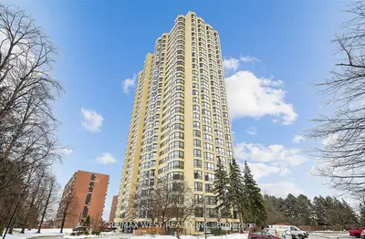 Condo Apartment in Brampton