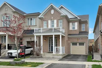 Detached in Milton