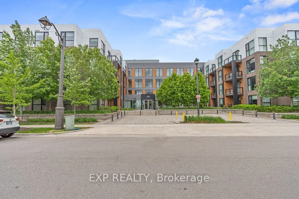 150 Sabina Drive 413, Oakville, ON L6H 7C3