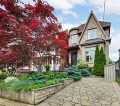 66 Greenlaw Avenue, Toronto W03, ON M6H 3V5