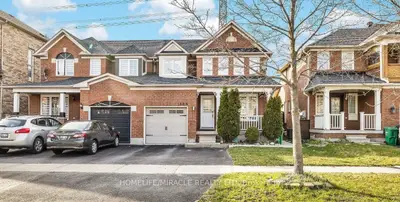 Semi-Detached in Mississauga