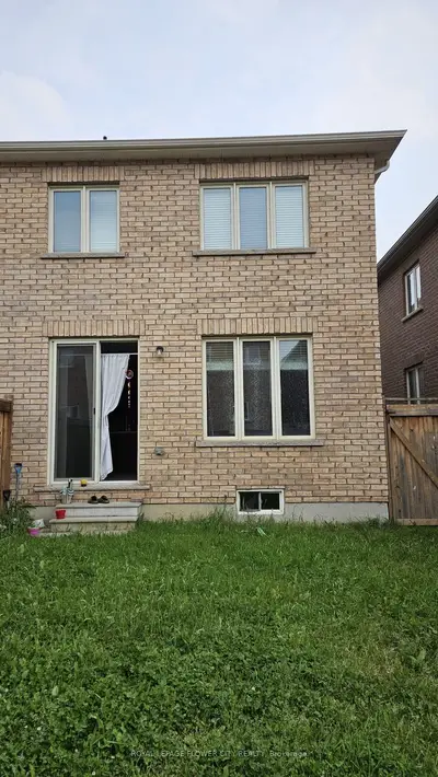 Semi-Detached in Brampton